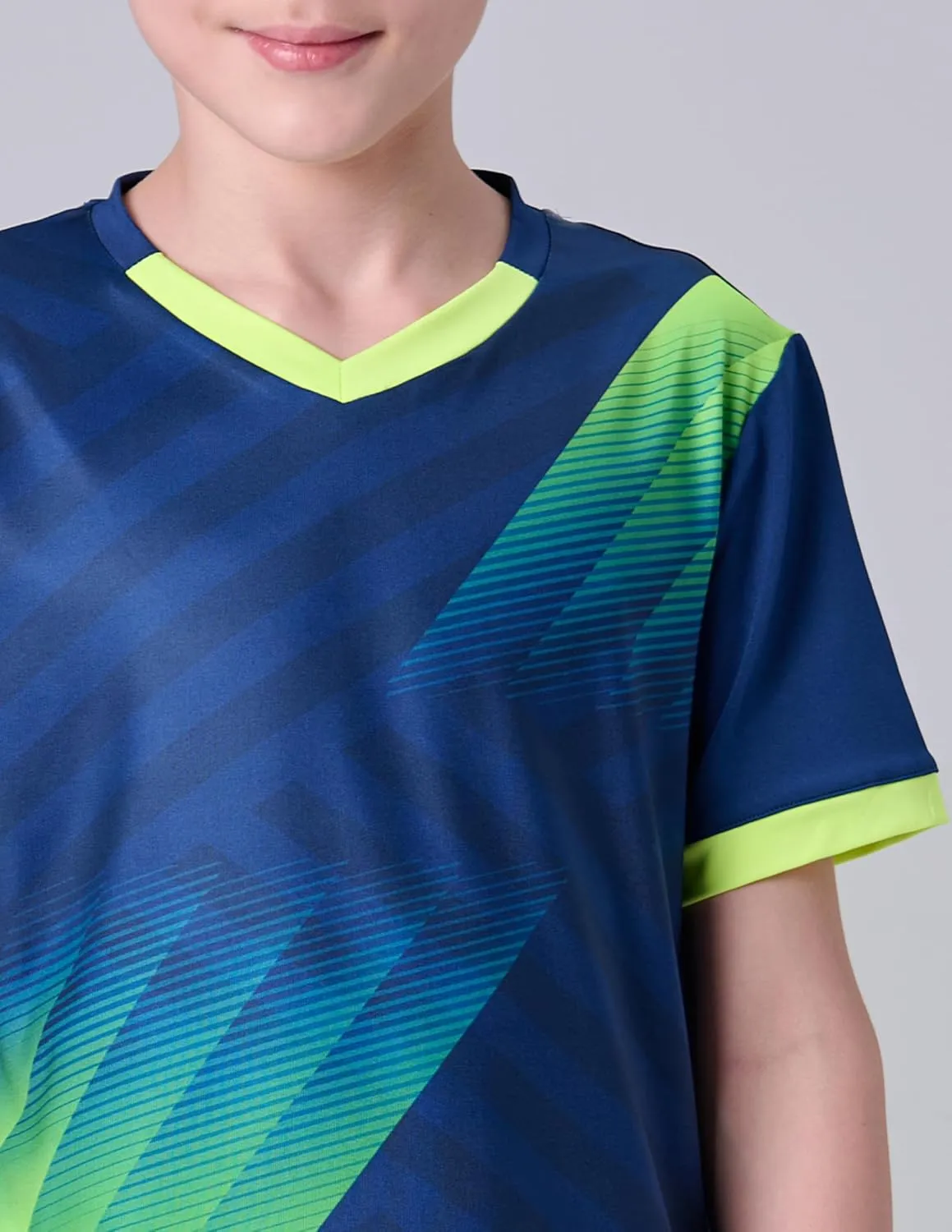 2 Pack Boys' Soccer Jerseys, Dry Fit Athletic Short Sleeve T-Shirts for Youth Kids, Performance Tops Activewear