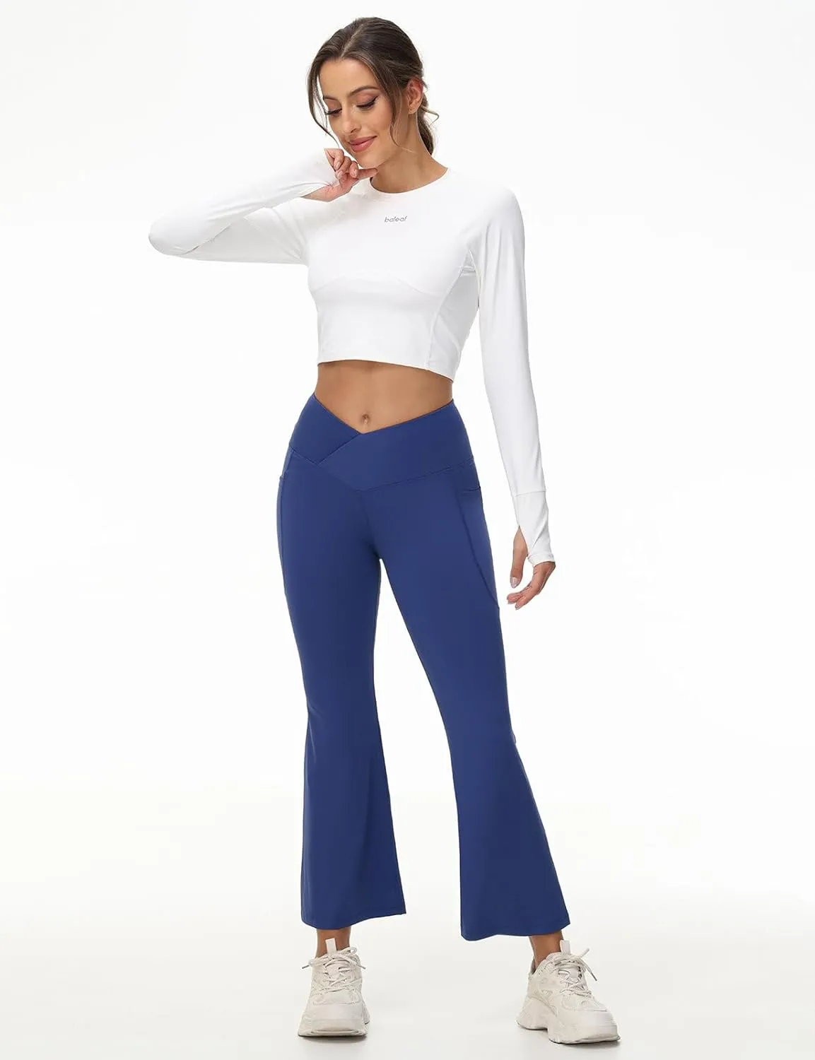 baleaf Women's Petite Flare Leggings Tummy Control Crossover High Waisted Yoga Pants with Pockets Work Casual 27"
