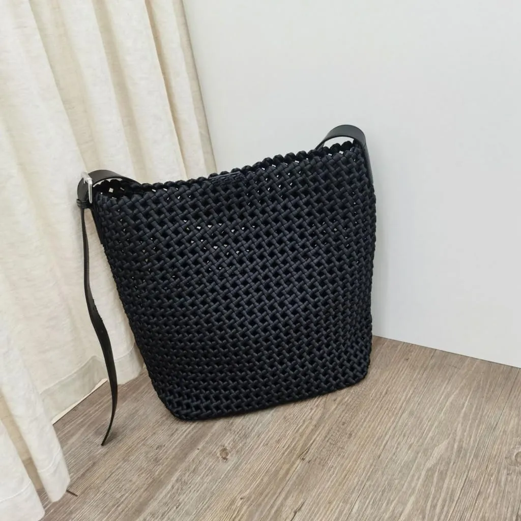 Large capacity Bag Simple and Versatile Woven Crossbody Bag: Deduce Diverse Fashion Styles for Outings Ladies shoulder Bag(Brown)
