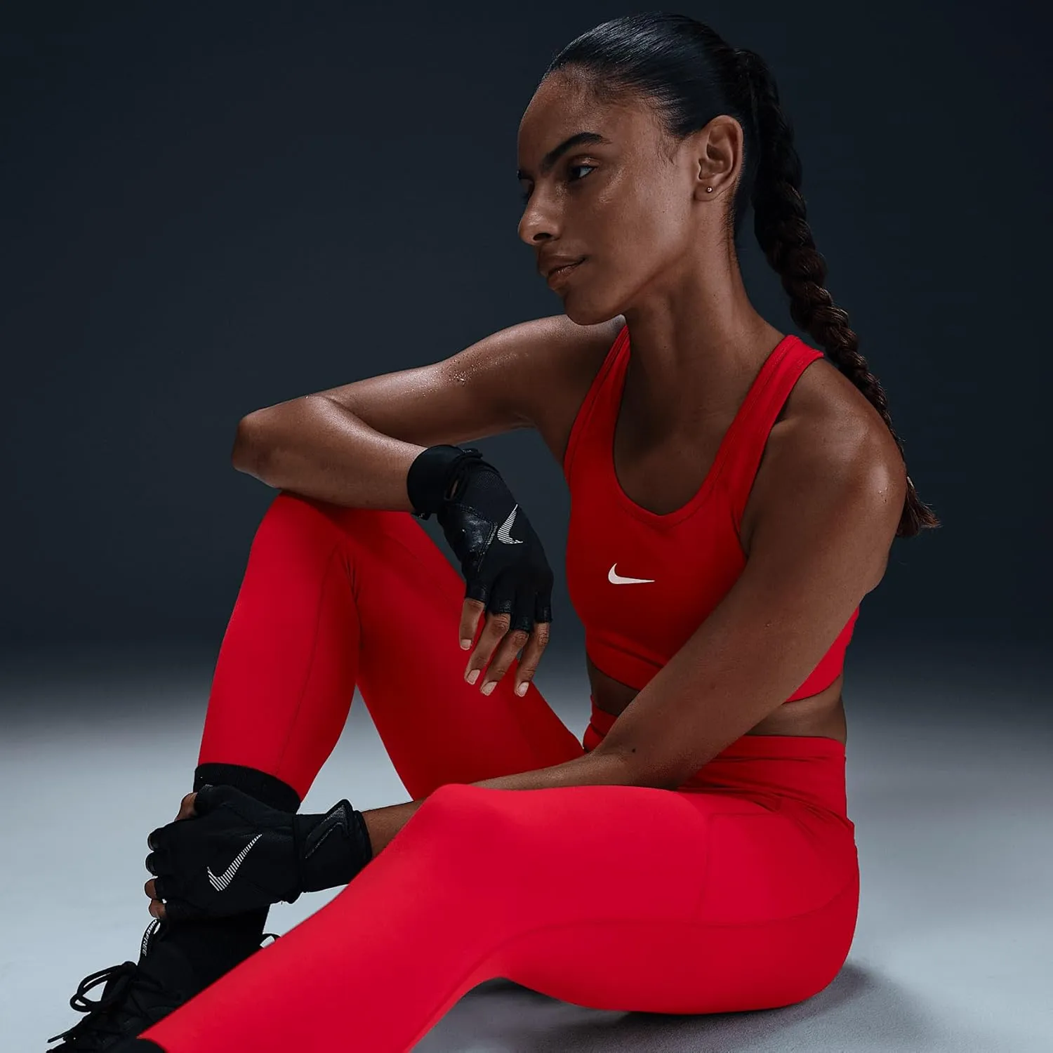 Nike Women's One High-Waisted 7/8 Leggings with Pockets