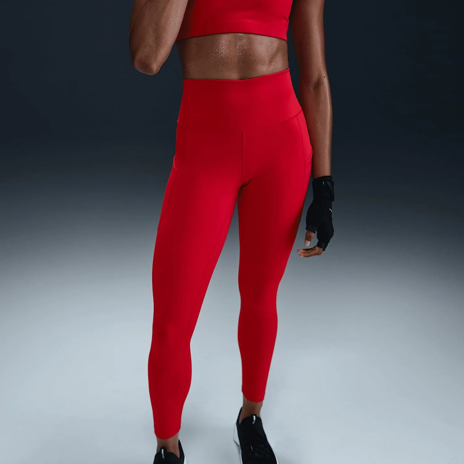 Nike Women's One High-Waisted 7/8 Leggings with Pockets