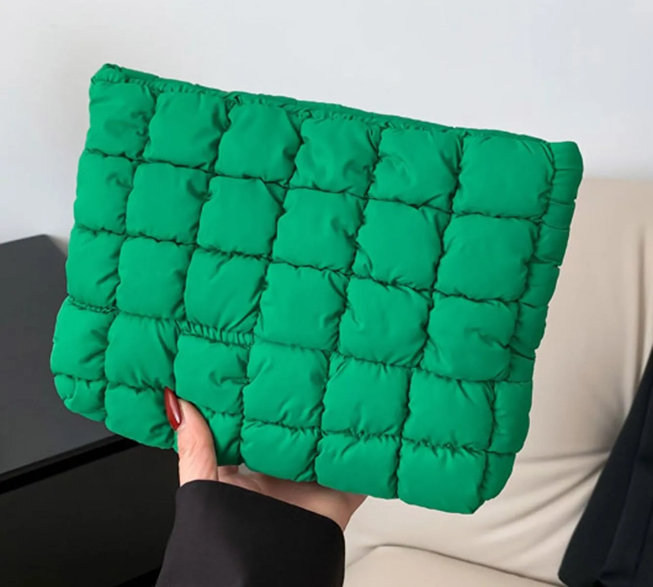 Quilted Makeup Bags Cosmetic Toiletry Organizer Bags Solid Puffer Clutch Cute Pouch for Women, Green