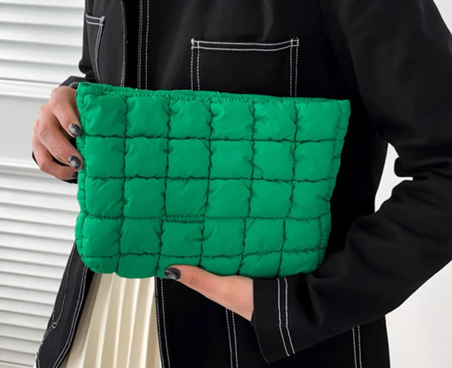 Quilted Makeup Bags Cosmetic Toiletry Organizer Bags Solid Puffer Clutch Cute Pouch for Women, Green